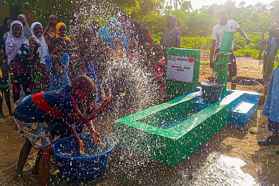 Afrika / Benin ve Nijer'de Su Kuyusu Açılışları Gerçekleştidik
