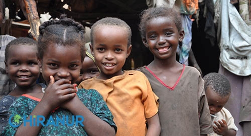 Afrika'da Yetim Çocuklara Yardım Etmenin 7 Etkili Yolu