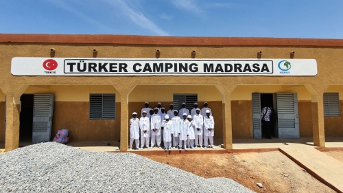 المجمع أحمد توركر، فتح أبوابه في بوركينا فاسو
