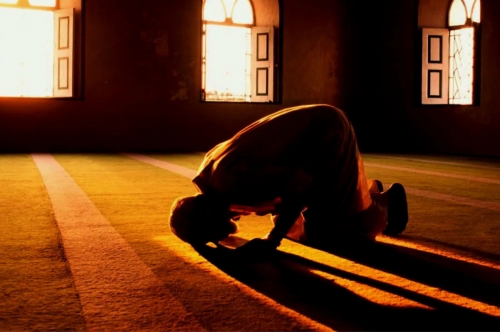 Tevekkül ve Teslimiyetin Hikmeti: Allah’a Güvenmenin Gönül Huzuru